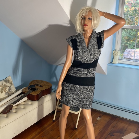 CUDDLY SWEATER DRESS by Derek Heart Size L EUC FORM FITTING STRETCH - Picture 6 of 10